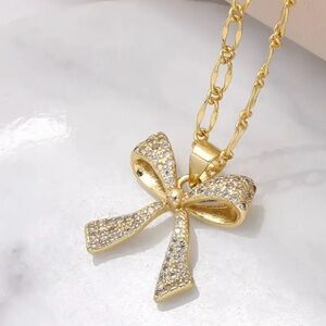 18k Gold Plated Crystal Bow Necklace for Women - Fashion
Accessory